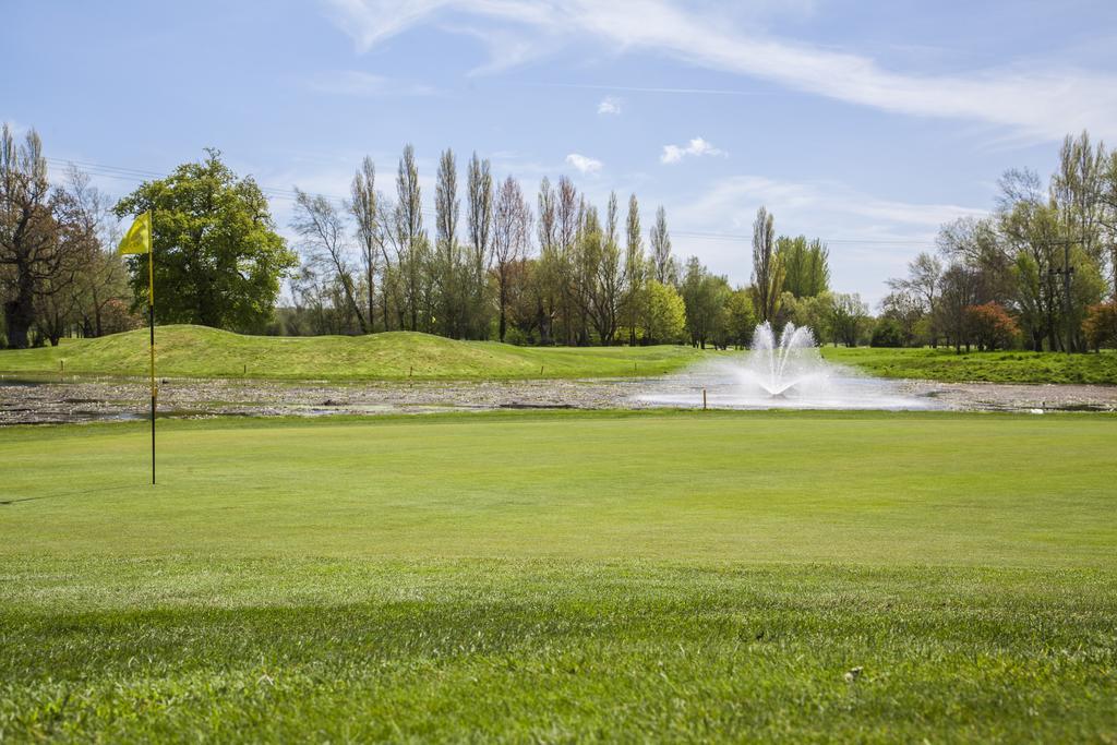 Dudsbury Golf Club - Hotel And Spa Ferndown Ngoại thất bức ảnh